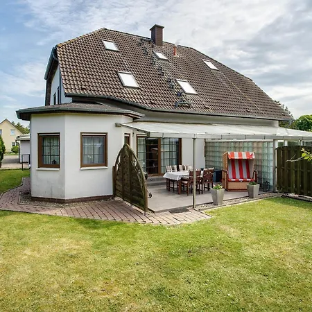 Ferienwohnung K Schroeder Sundhagen-Niederhof Buitenkant foto